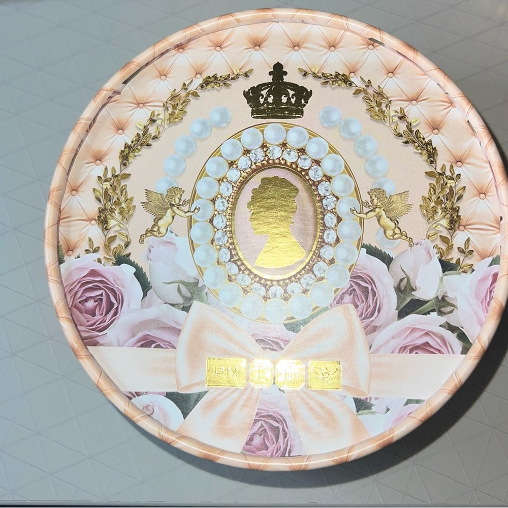 Pat Mcgrath Labs X Bridgerton Blushing Delights Palette